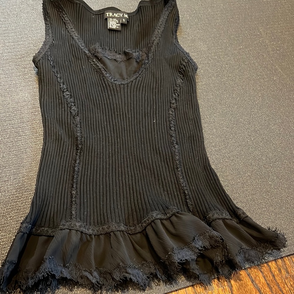Ribbed top with lace and peblum
